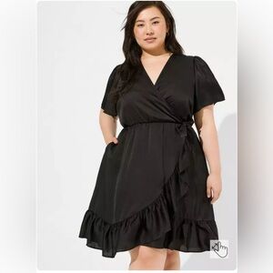Torrid Mini Bubble Charmeuse Faux Wrap Dress NWT Size 3
